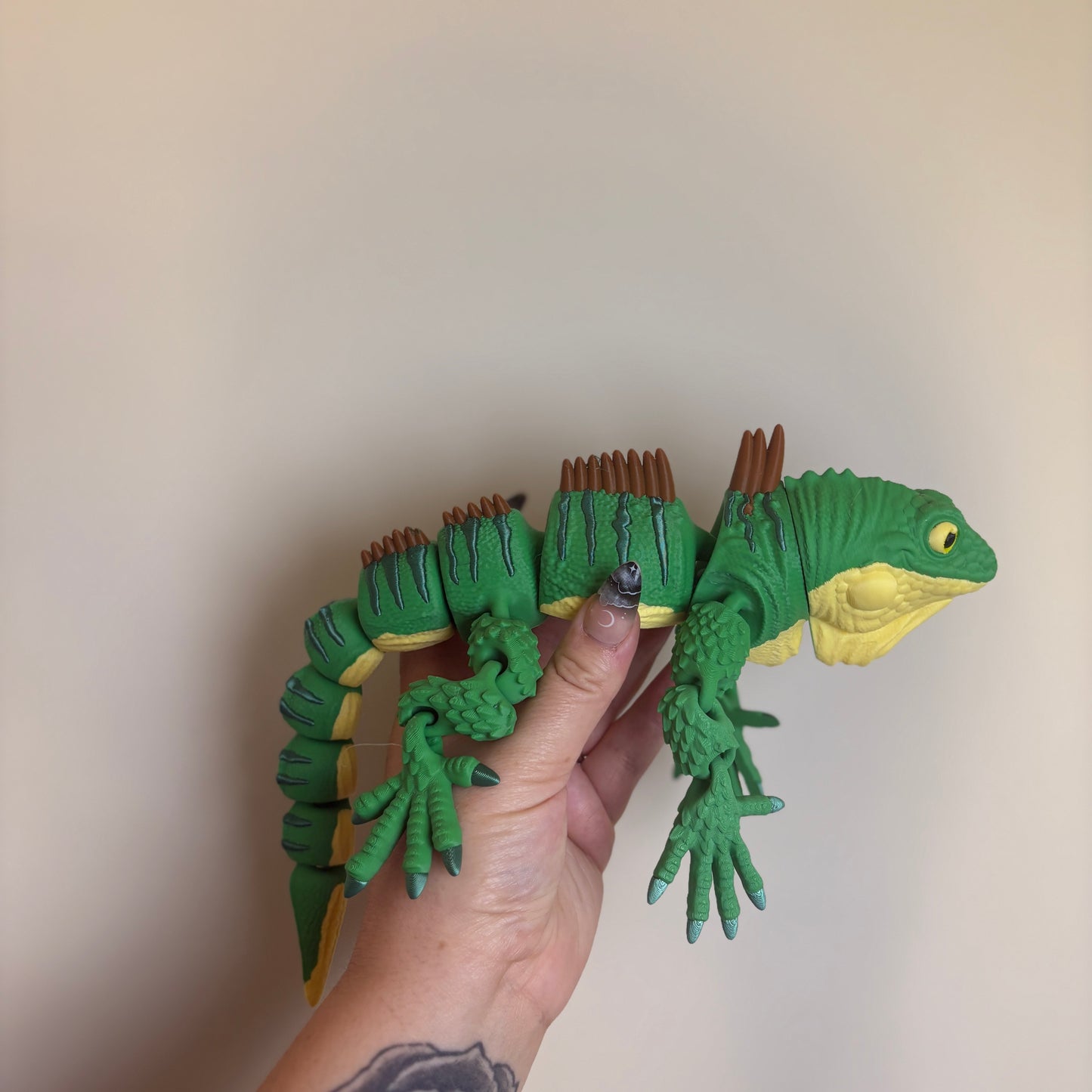 🐊 Introducing Jub-Jub The Flexi Iguana 🐊