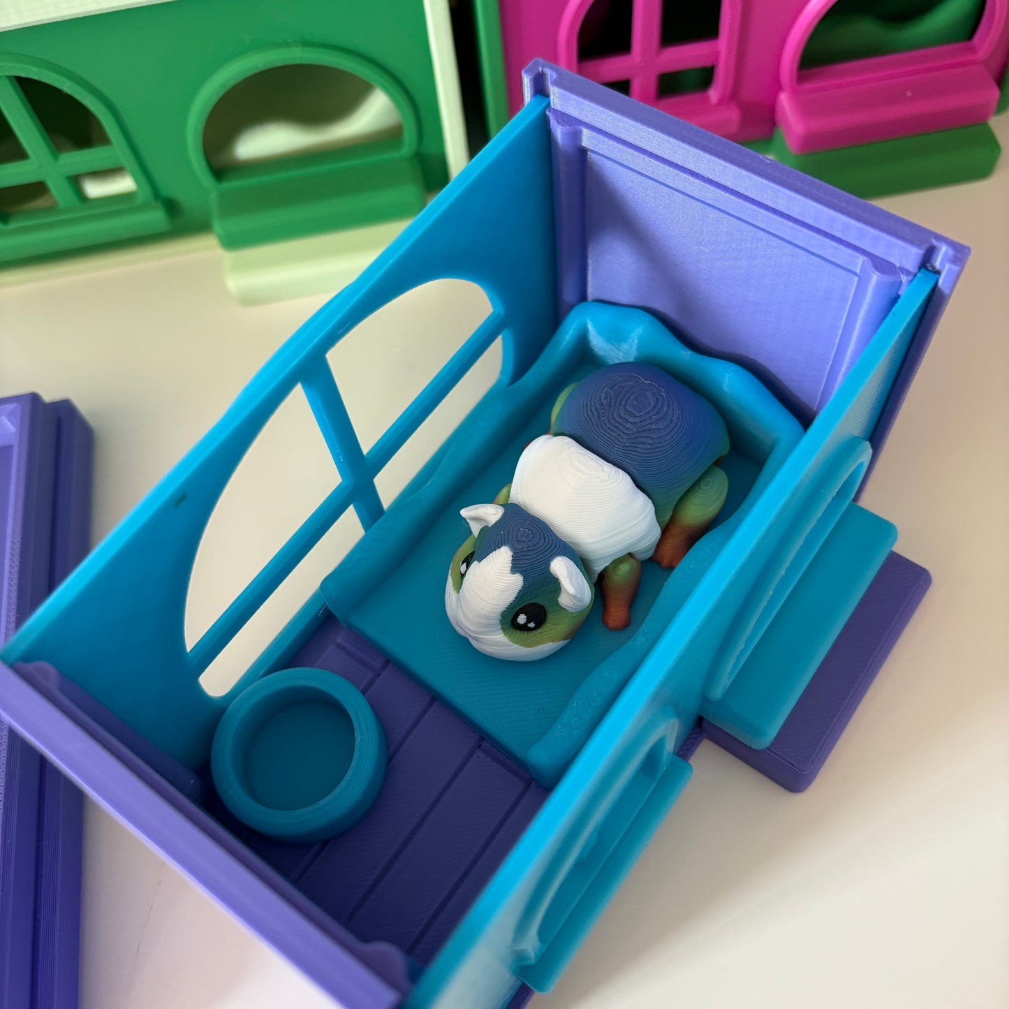 🐾  3D Printed Hutch with Adoptable Pet of Your Choice!  🐾