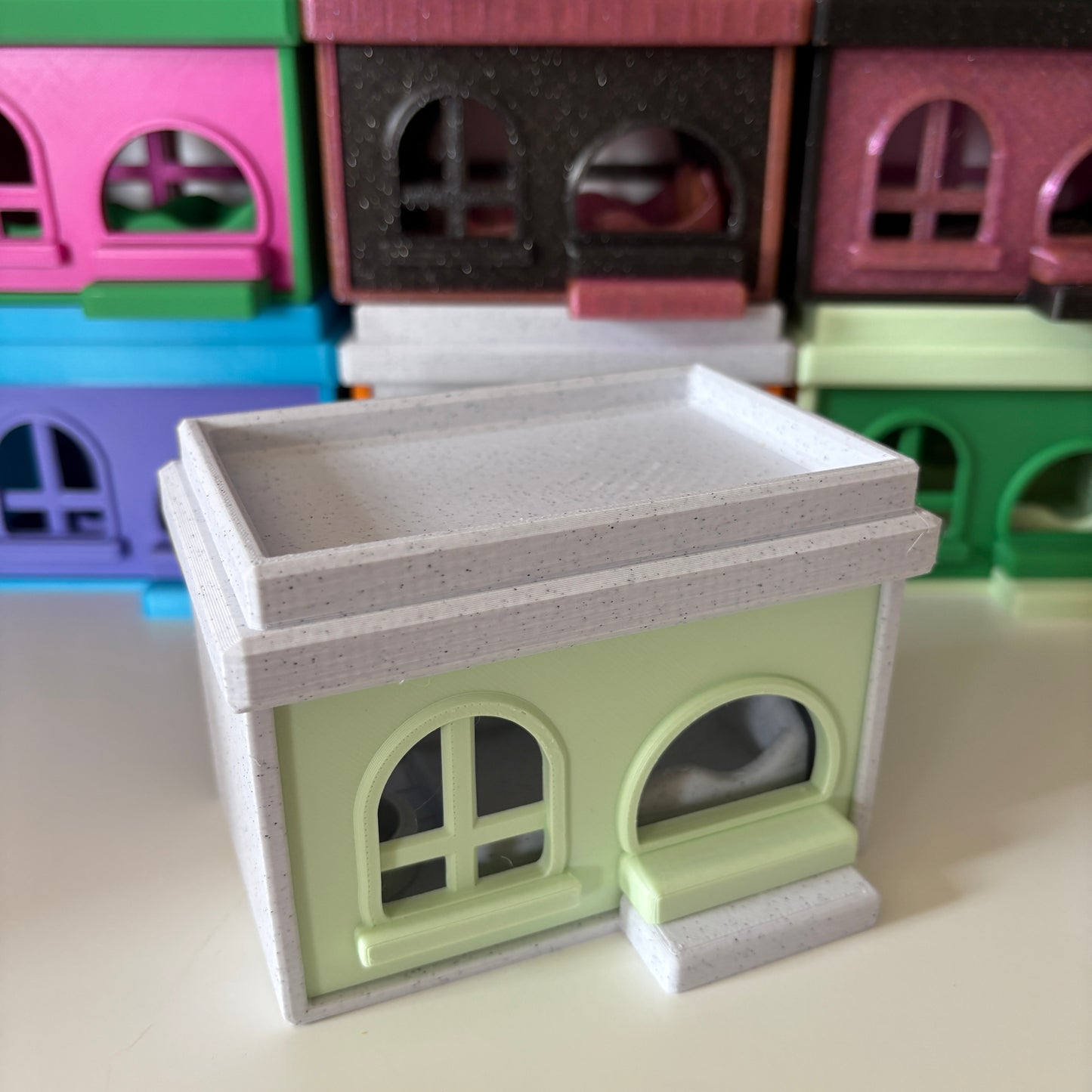 🐾  3D Printed Hutch with Adoptable Pet of Your Choice!  🐾