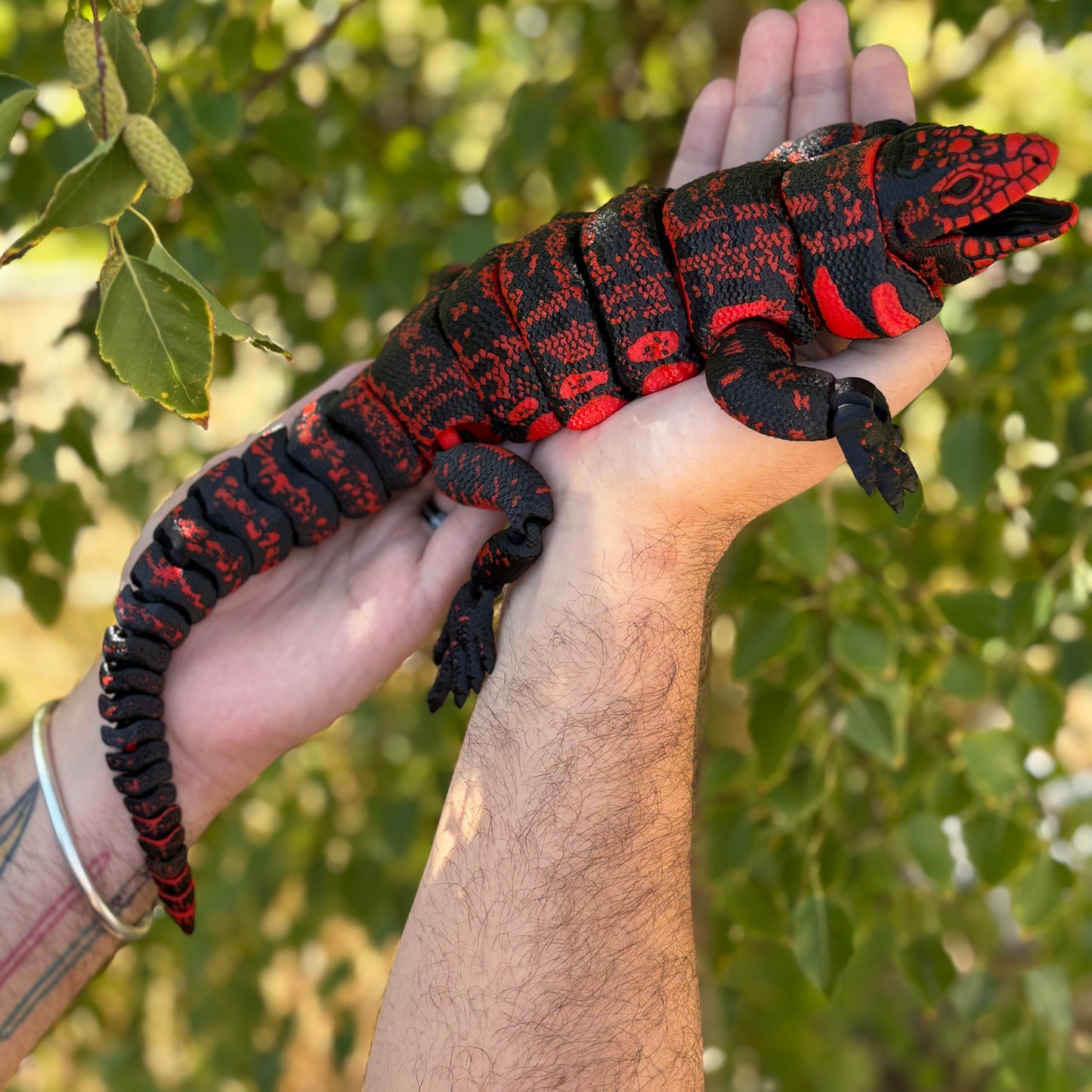 Tegu Lizard – Red & Black, 44cm of Jaw-Dropping Realism!